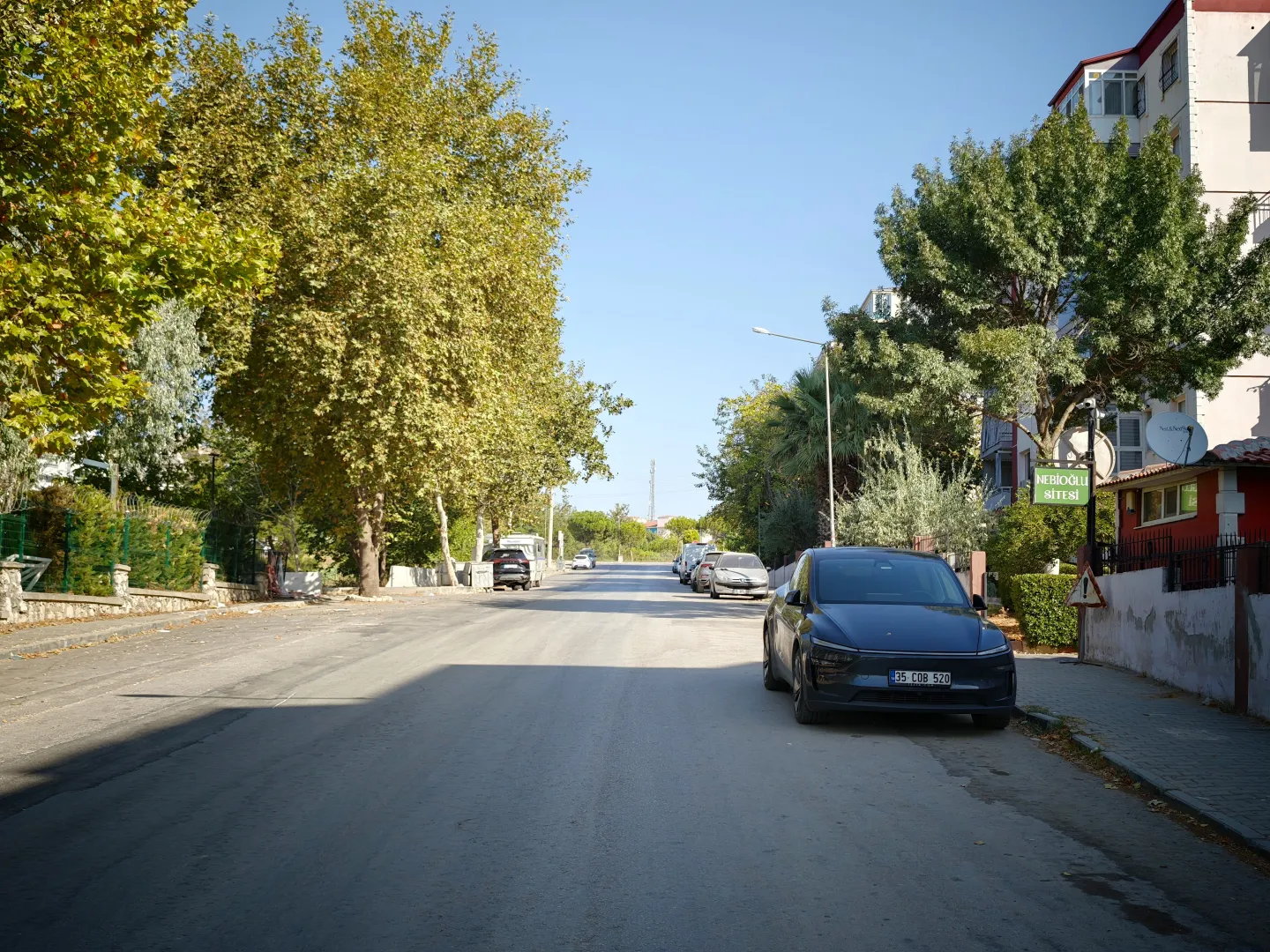 İNÖNÜ'DE Nebioğlu Sitesinde ARAKAT KİRALIK 3+1 DAİRE
