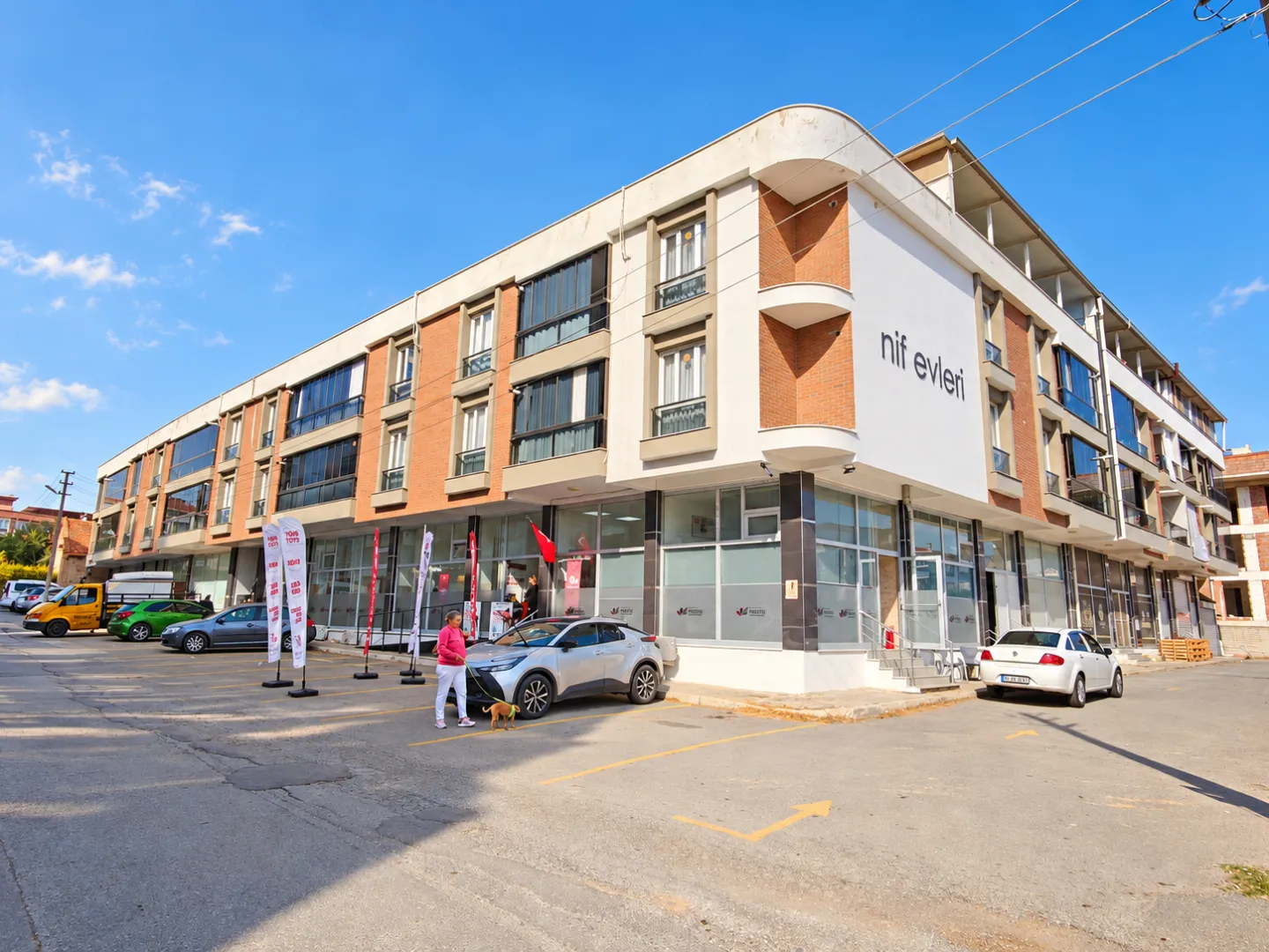 NİF EVLERİ'nde 110 m2, Geniş 2+1 Daire - Kapalı Otoparklı